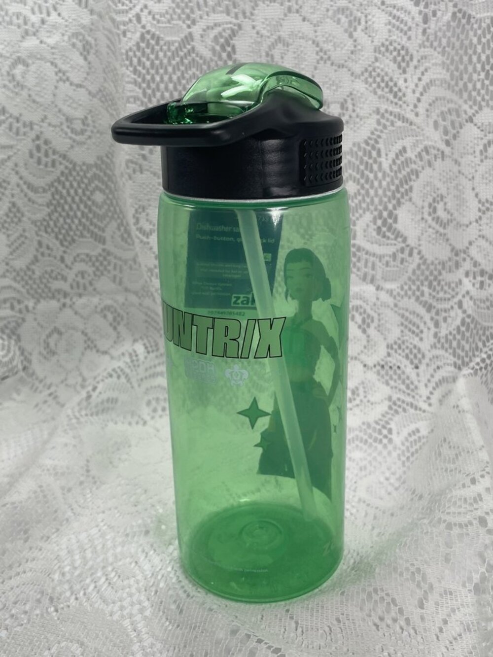 Zak Designs K-Pop Demon Hunters Huntrix 25oz Plastic Bottle Dishwasher Safe Lock - Picture 7 of 7